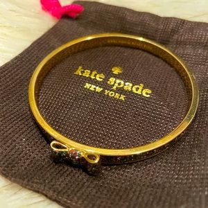 Kate Spade New York ‘Take A Bow’ multicolored/confetti glitter bangle bracelet